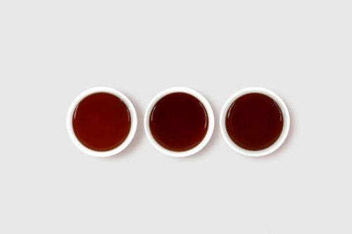 七十五載榮光，金嘜傳世 中茶金嘜7502熟茶重磅上市